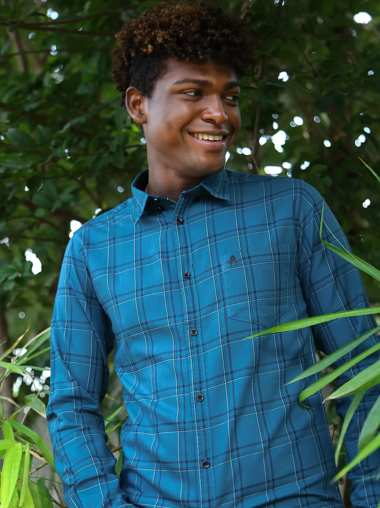 Men Teal Blue Checked Shirt (GBM9003)